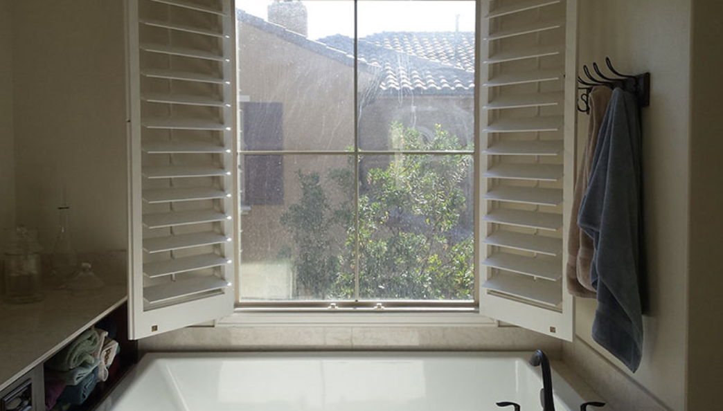 Window before washd cleaning.